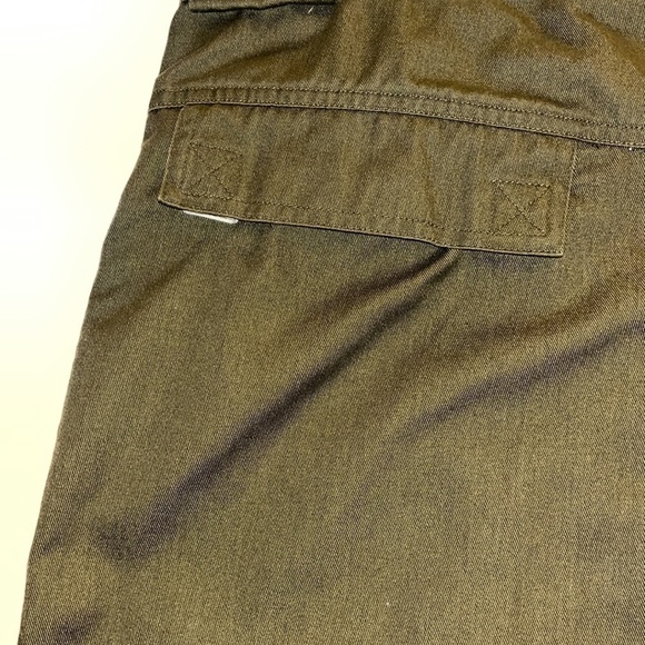 Golden Bear 1980’s Mens Cargo Shorts.  Size 38.  Excellent pre-owned condition. - Picture 5 of 8